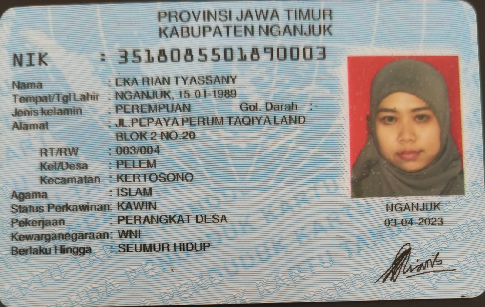 KTP EKA RIAN TYASSANY